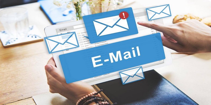 Sử dụng email khi cần trình bày vấn đề phức tạp